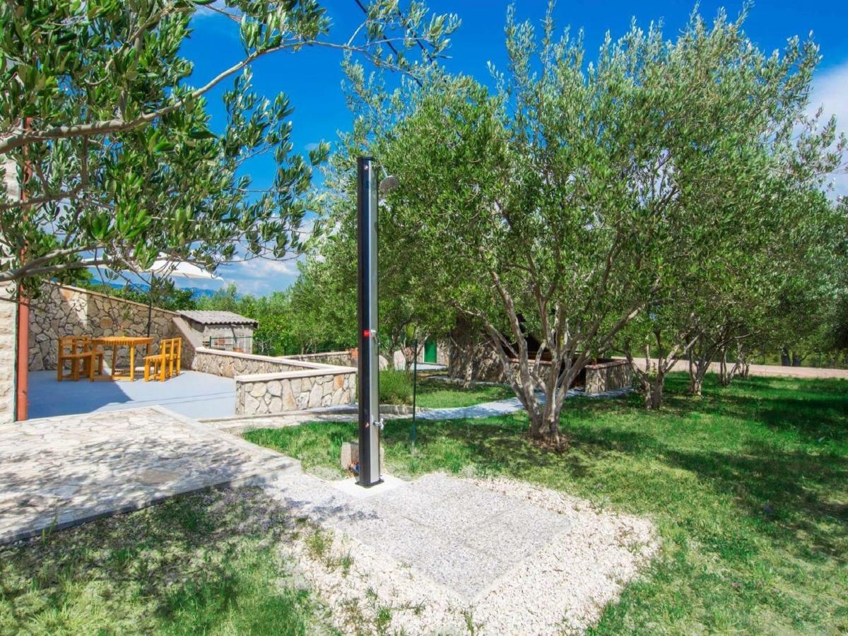 Vacation House Maslina Rupalj Kültér fotó